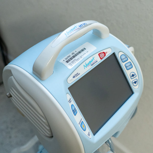 NEWPORT HT70 - Respiratory Ventilator Includes O2 Mixer, P Circuit and Cruiser Cart - Loyalty Medical