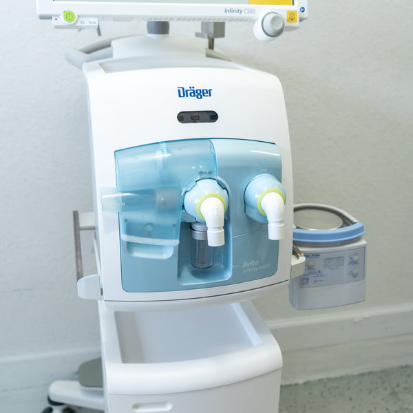 Drager Evita Infinity V500 W/ C500 8416189 Adult Ped Neo w/ Humidifier F&P 850