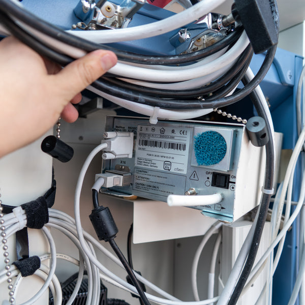 Drager Fabius GS Premium Anesthesia Machine with Infinity Delta Monitor and Scio Four Oxi Plus Gas Module 6871801 RI 10