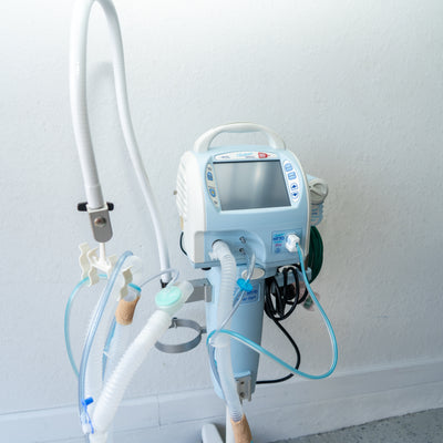NEWPORT HT70 PLUS - Respiratory Ventilator Includes O2/Oxygen Mixer and Cruiser Cart - Loyalty Medical
