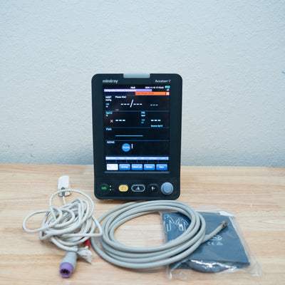 Mindray Accutorr 7 Vital Signs Monitor w accessories HB-73012722