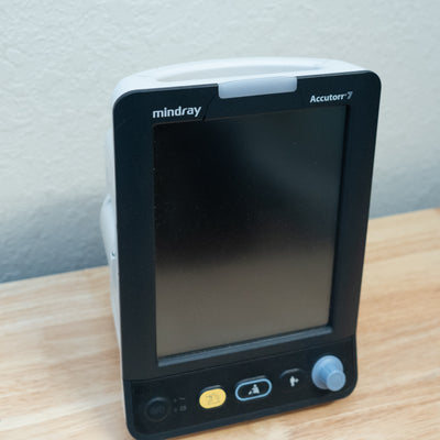 Mindray Accutorr 7 Vital Signs Monitor w accessories HB-75013581