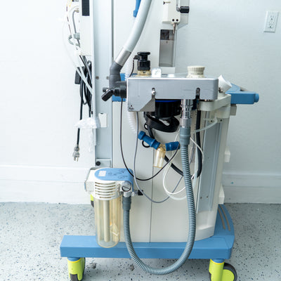 Draeger Fabius GS Premium Anesthesia Machine 8607000-42 SW 3.32a ASCK-0702 /2011 DOM - Loyalty Medical