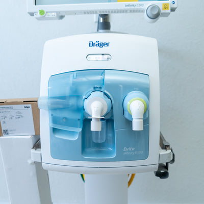 Drager Evita Infinity V500 W/ C500 8416000 Model 2020 0048 Low Usage Hours - Loyalty Medical